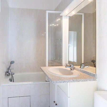 Apartamento Cosy Studio For 3 - 10 Mins To Eiffel Tower París